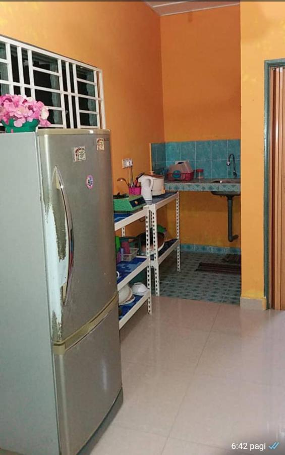 Dhia Irdina Homestay Paya Rewak Eksteriør bilde