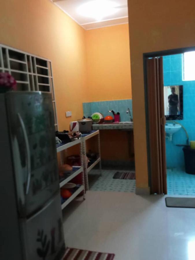 Dhia Irdina Homestay Paya Rewak Eksteriør bilde