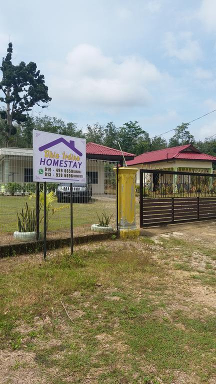 Dhia Irdina Homestay Paya Rewak Eksteriør bilde