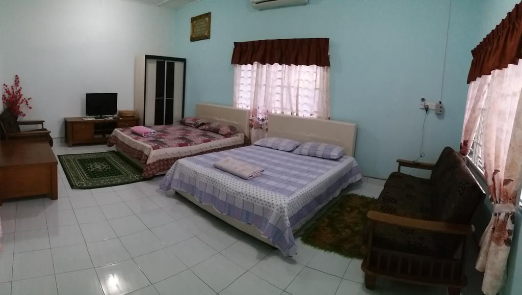 Dhia Irdina Homestay Paya Rewak Eksteriør bilde